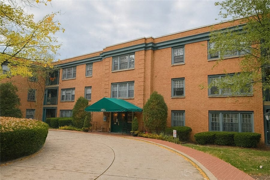 Property photo for 5825 Fifth Avenue, #109A, Shadyside, PA