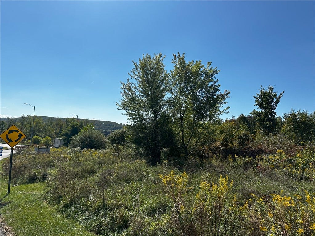112 Bair Blvd, New Stanton Boro, PA 15672