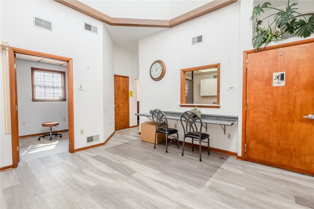 310 Mulberry St, Scottdale, PA 15683