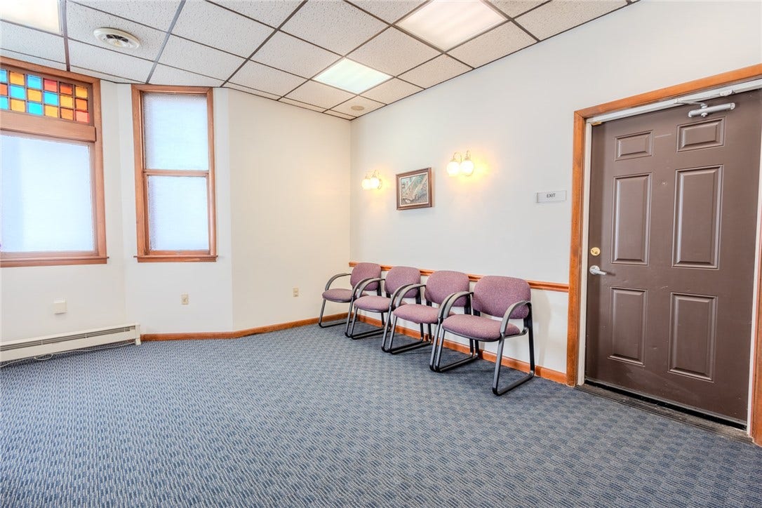 310 Mulberry St, Scottdale, PA 15683