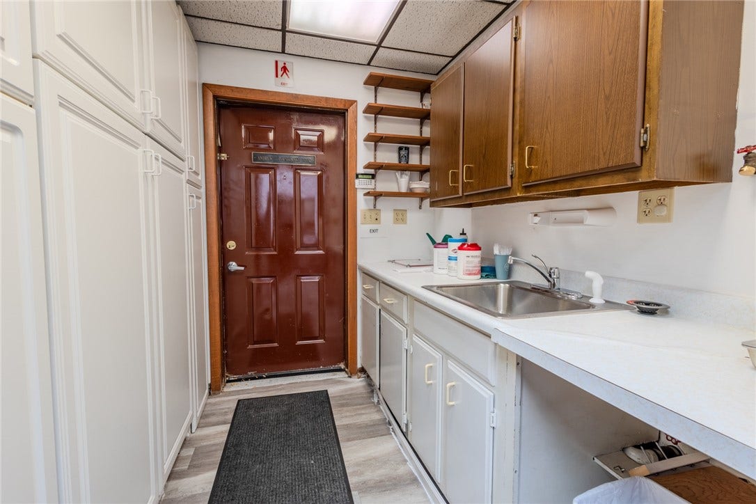 310 Mulberry St, Scottdale, PA 15683