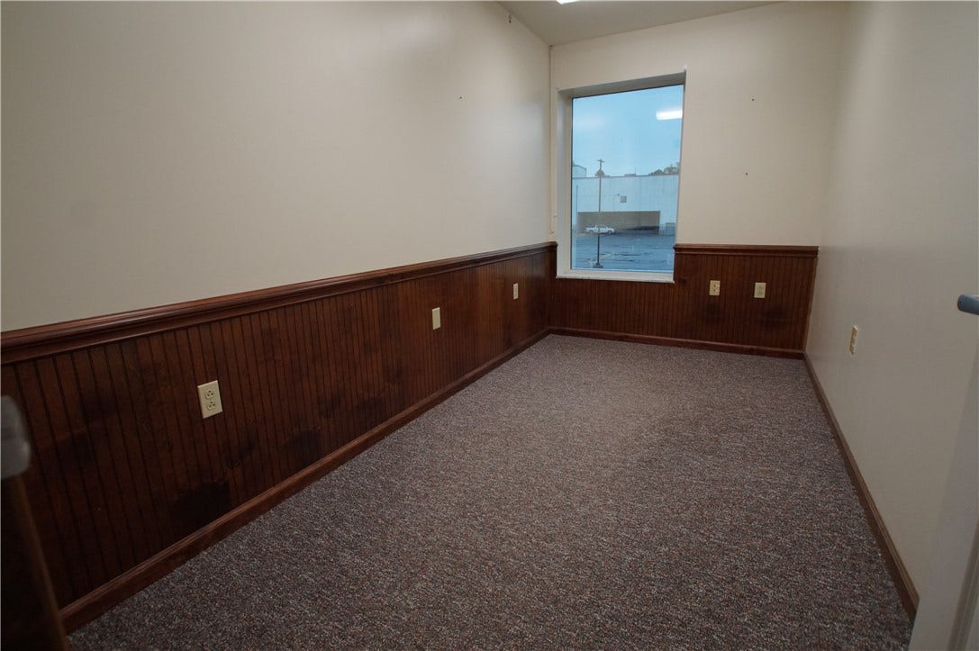 766 E Pittsburgh St, Unit 203, Greensburg, PA 15601