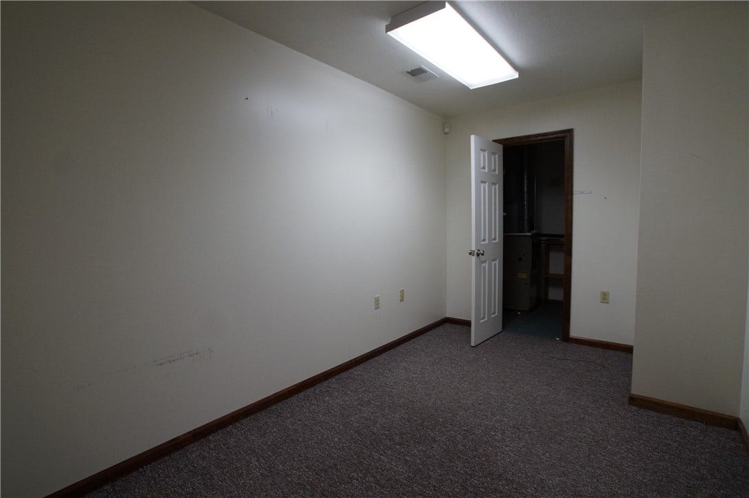 766 E Pittsburgh St, Unit 203, Greensburg, PA 15601