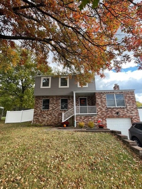 13 Willow Crossing Road, Greensburg, PA 15601