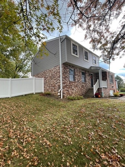 13 Willow Crossing Road, Greensburg, PA 15601