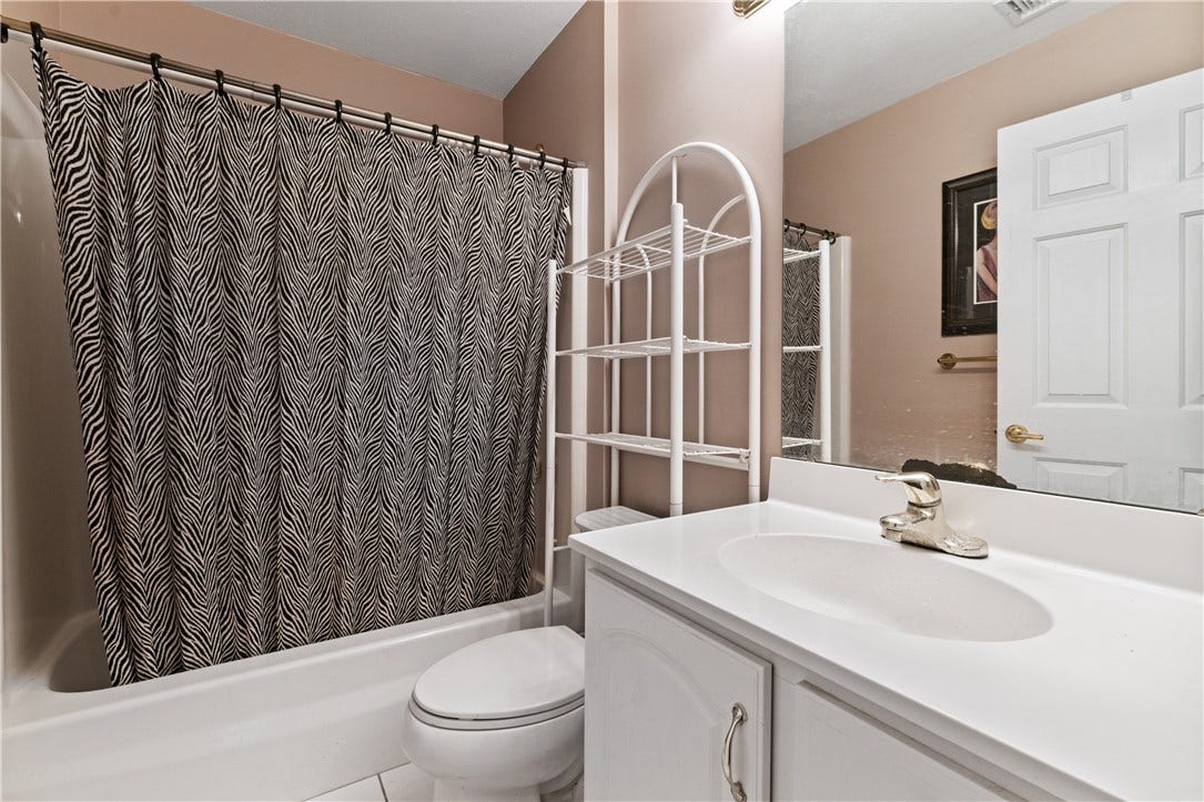 1800 Scarlett Drive, Pittsburgh, PA 15241 1800 Scarlett Drive, Pittsburgh, PA 15241