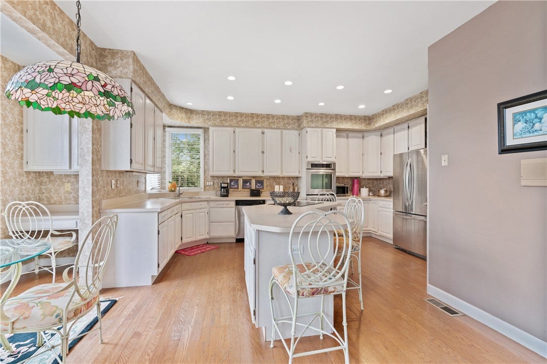 1800 Scarlett Drive, Pittsburgh, PA 15241 1800 Scarlett Drive, Pittsburgh, PA 15241