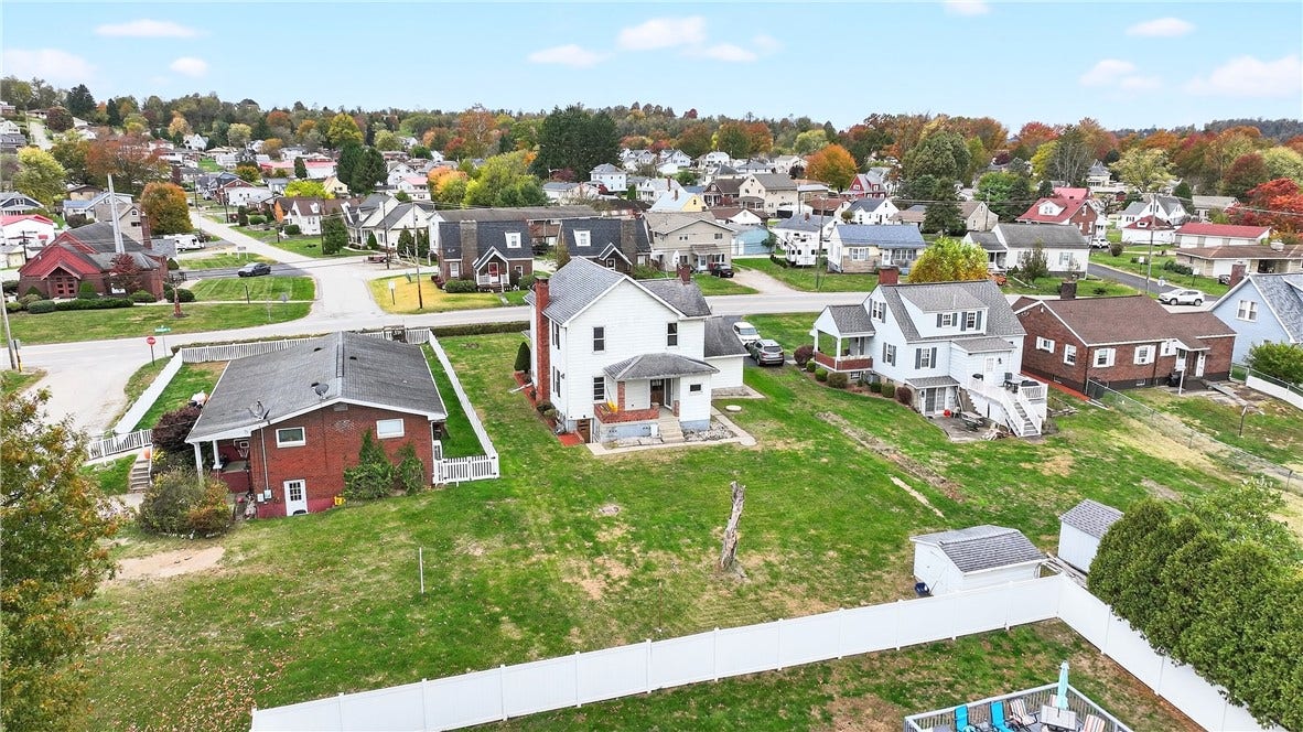 815 Washington Rd., Belle Vernon, PA 15012