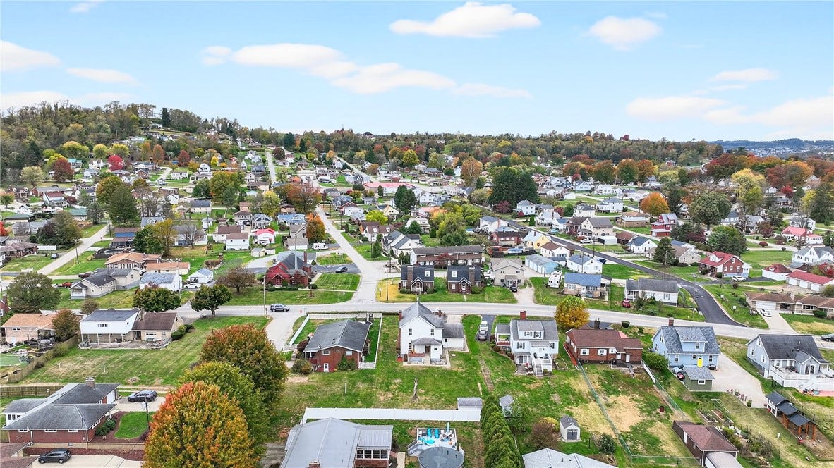 815 Washington Rd., Belle Vernon, PA 15012