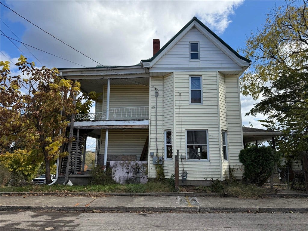 104 E CHURCH AVENUE, Masontown, PA 15461