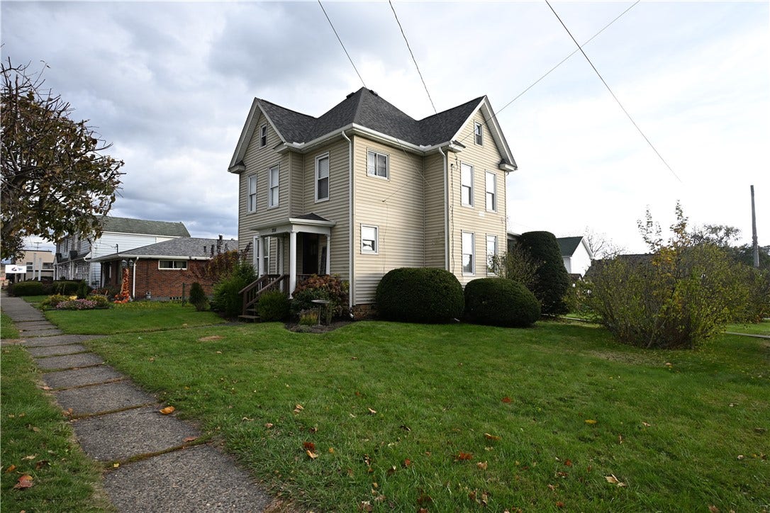 208 Independence Street, Perryopolis, PA 15473