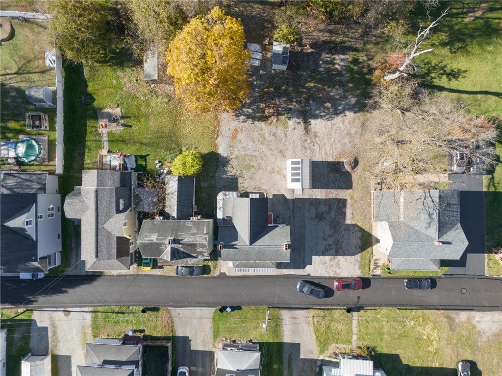 1280 Armstrong Street, North Huntingdon, PA 15647
