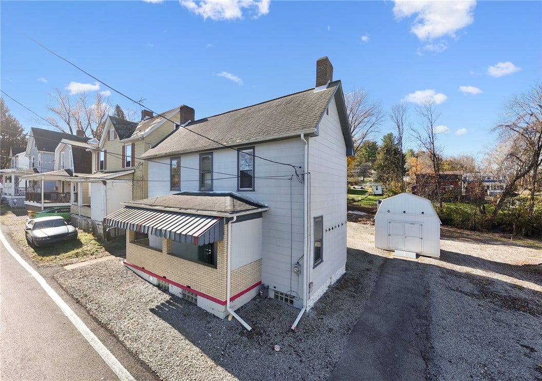 1280 Armstrong Street, North Huntingdon, PA 15647