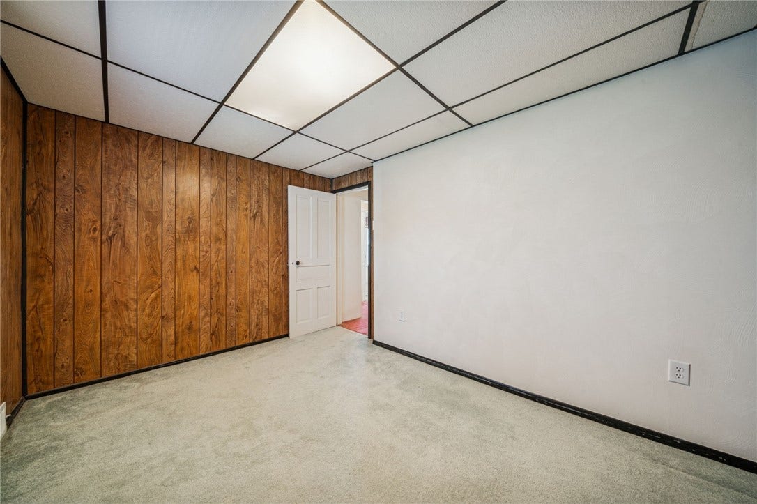 1280 Armstrong Street, North Huntingdon, PA 15647