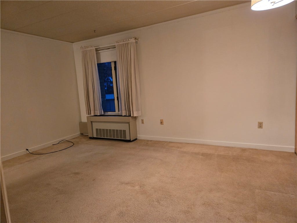 820 E Beau St, #2L, Washington, PA 15301