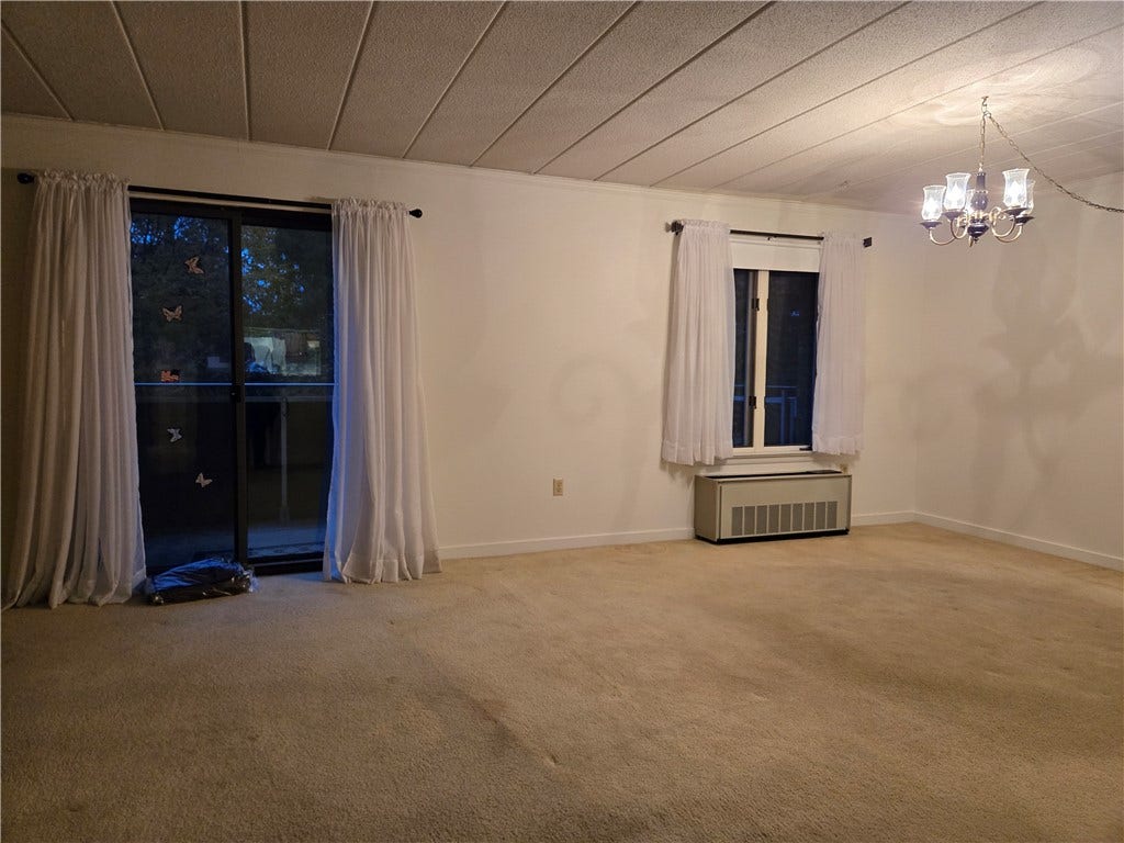 820 E Beau St, #2L, Washington, PA 15301