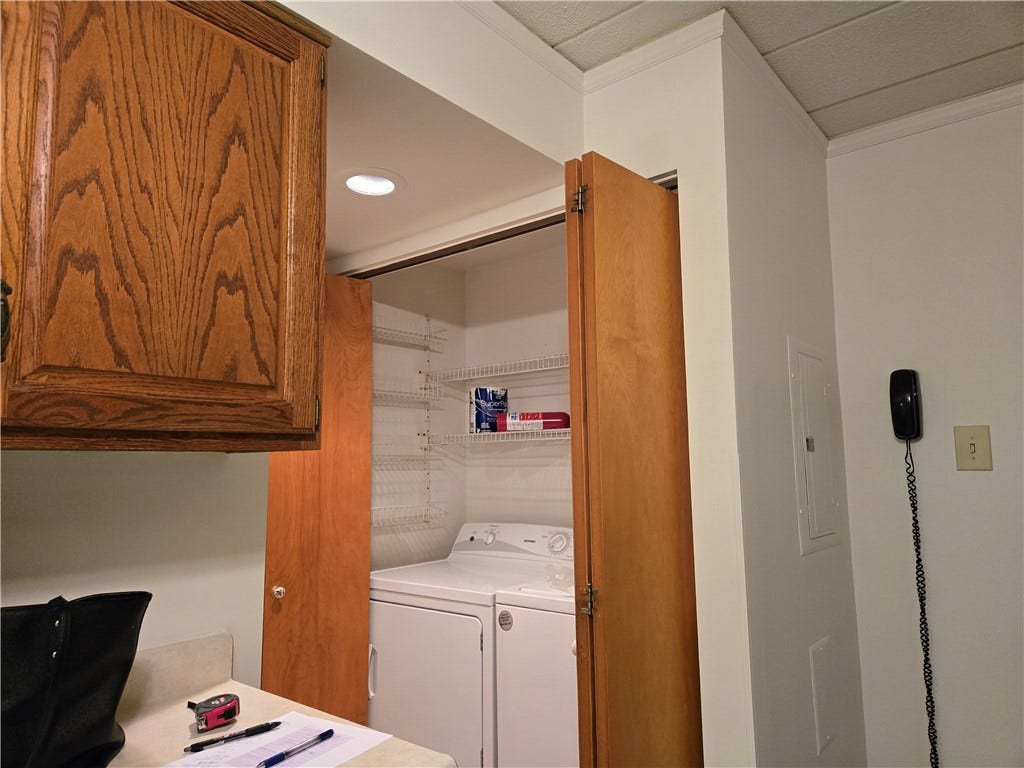 820 E Beau St, #2L, Washington, PA 15301