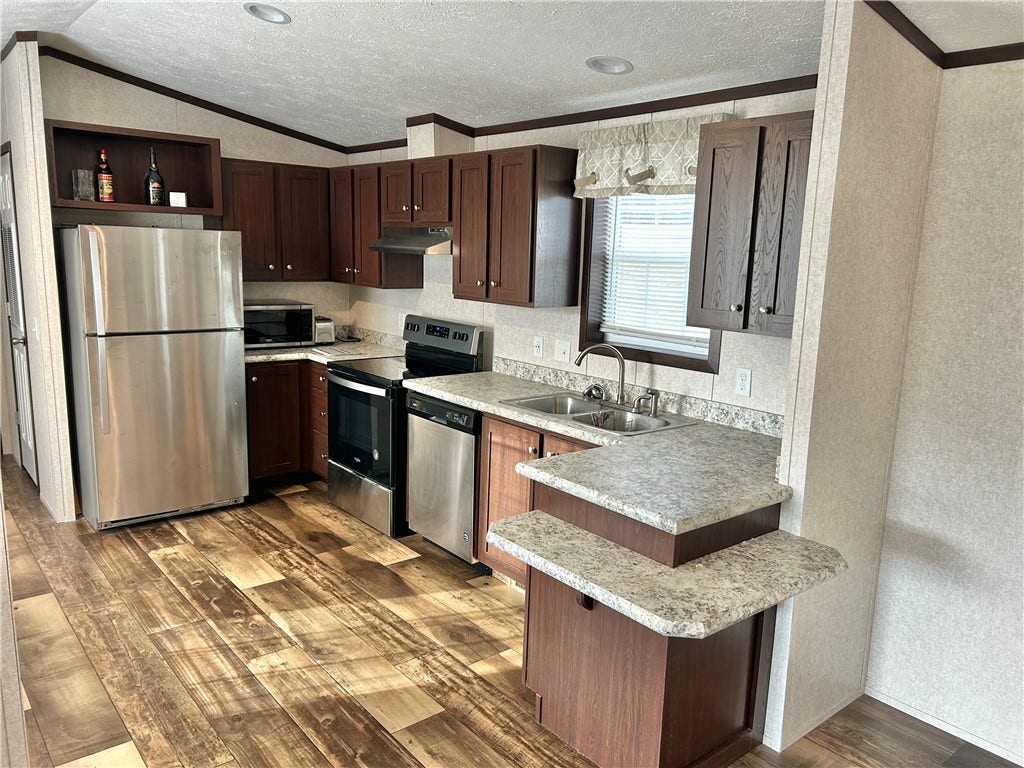 234 Laurie Lane, Washington, PA 15301