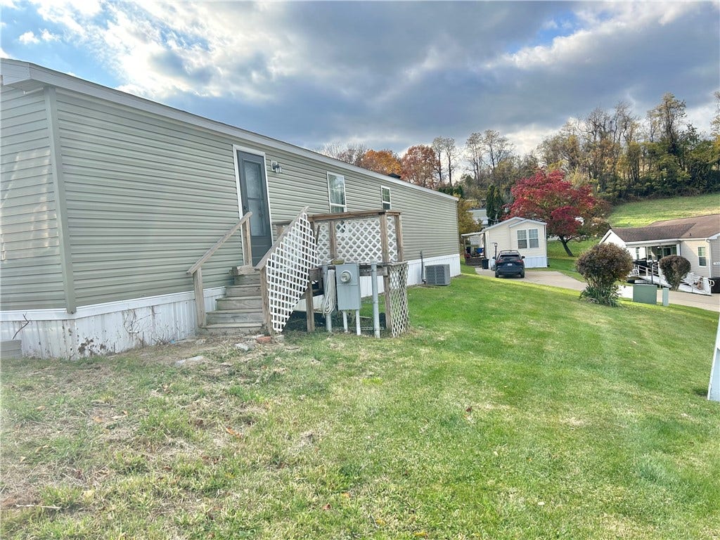 234 Laurie Lane, Washington, PA 15301