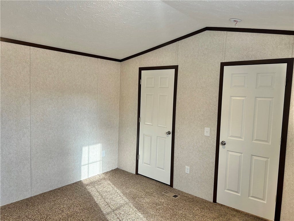 234 Laurie Lane, Washington, PA 15301