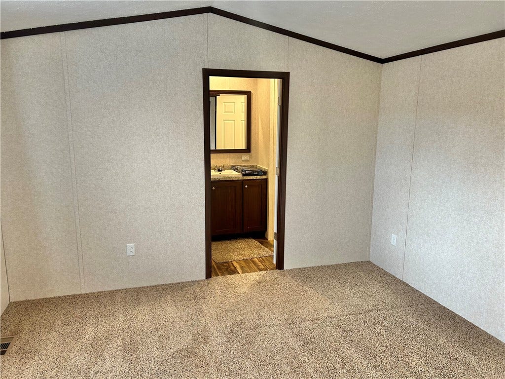 234 Laurie Lane, Washington, PA 15301