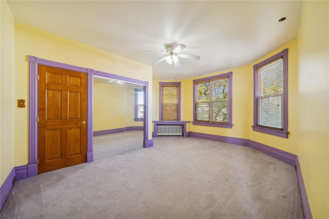 120 N 1st St, Jeannette, PA 15644