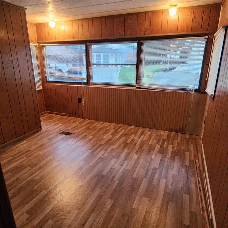 502 Bower Ave, Washington, PA 15301