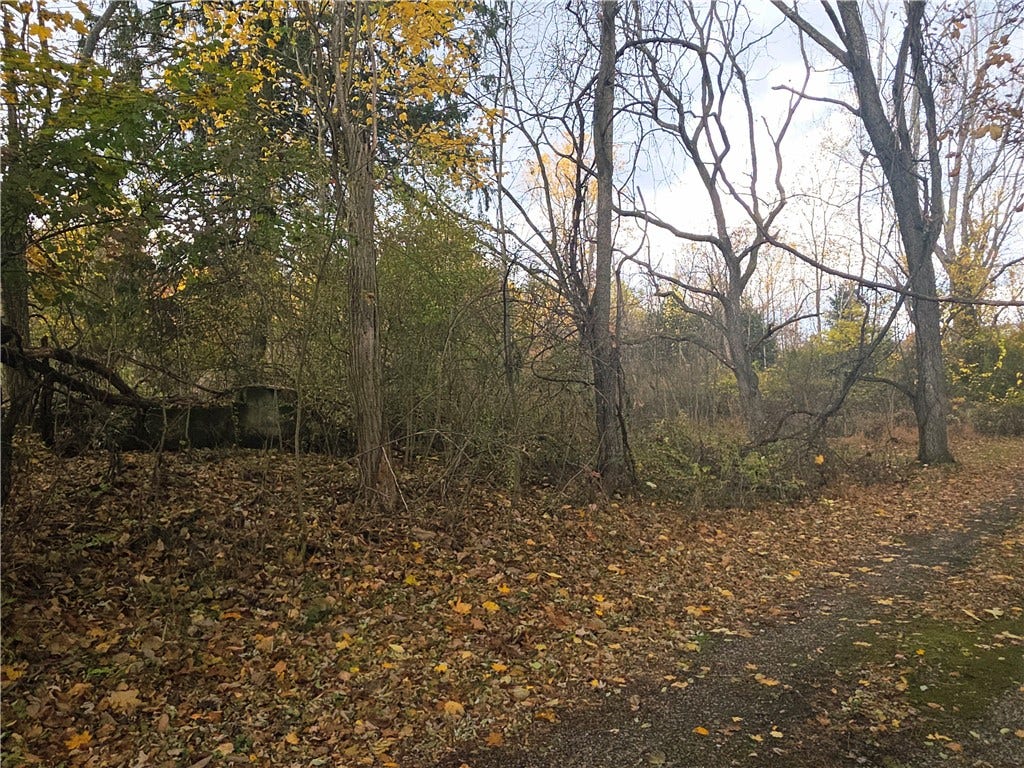 0 White School Rd., Latrobe, PA 15601