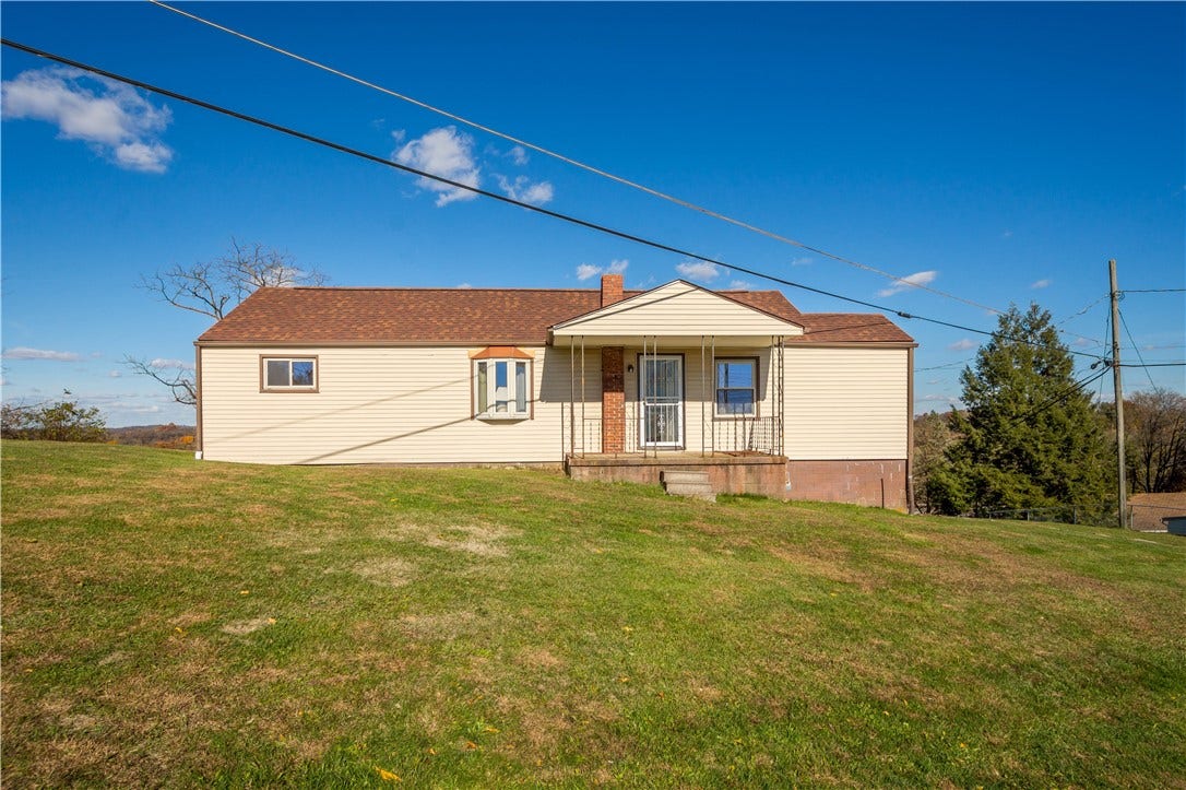 275 Hallam Rd, Washington, PA 15301