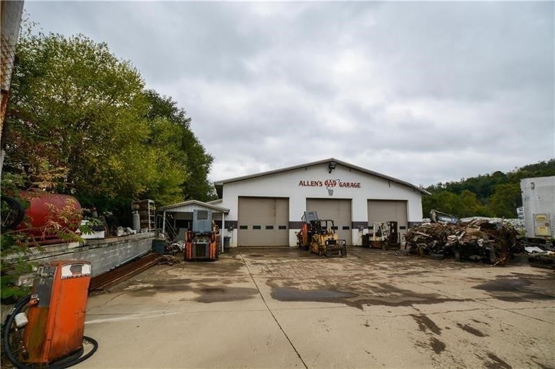 145 Bellview Road, Connellsville, PA 15425