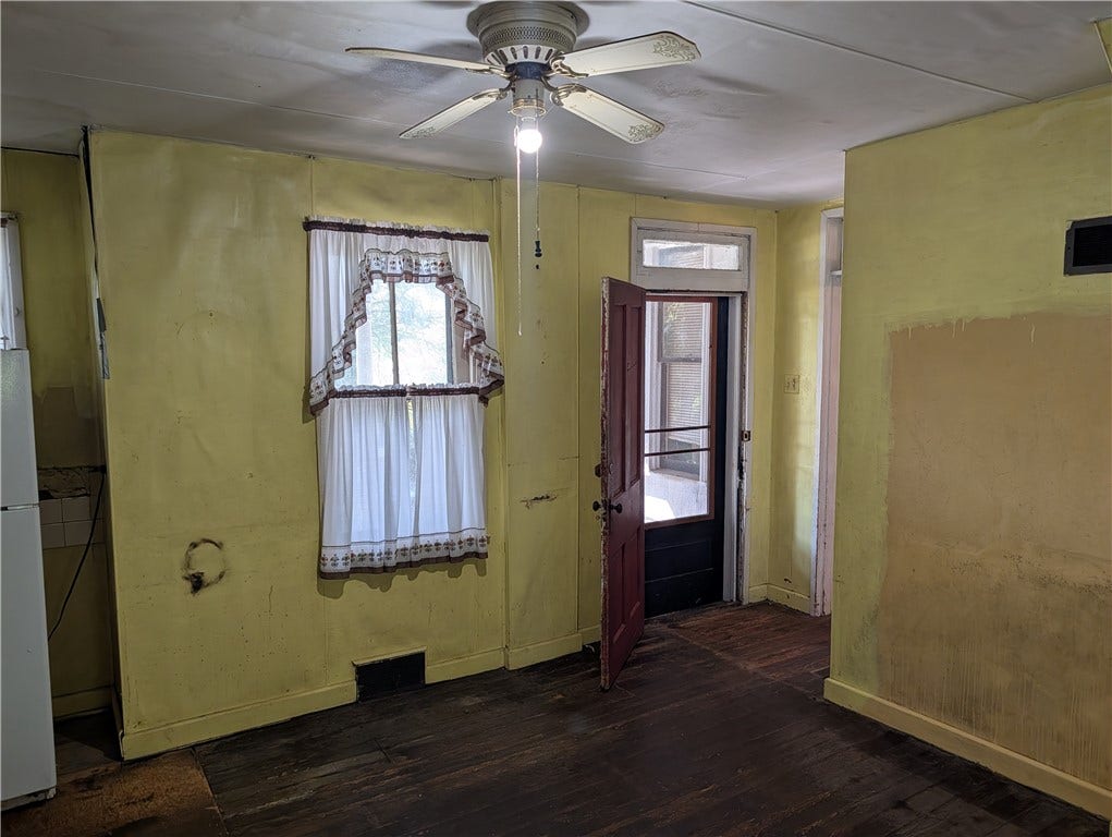 315 Telegraph Rd., Brownsville, PA 15417