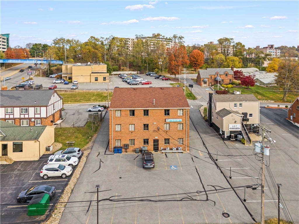 20 Donati Road, Bethel Park, PA 15241
