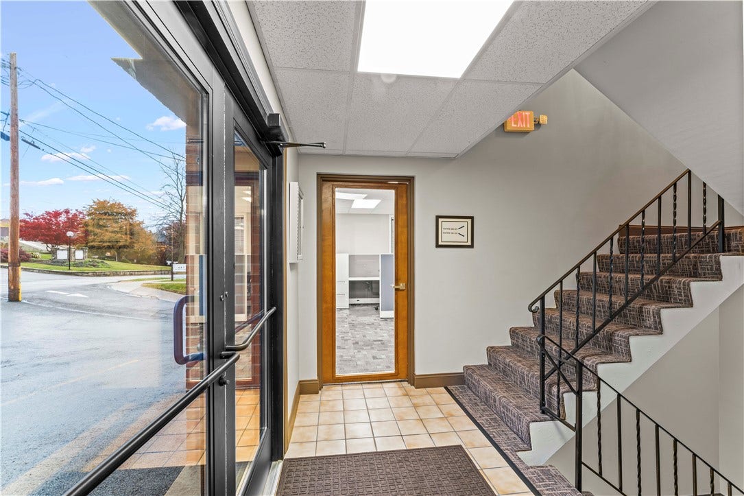 20 Donati Road, Bethel Park, PA 15241