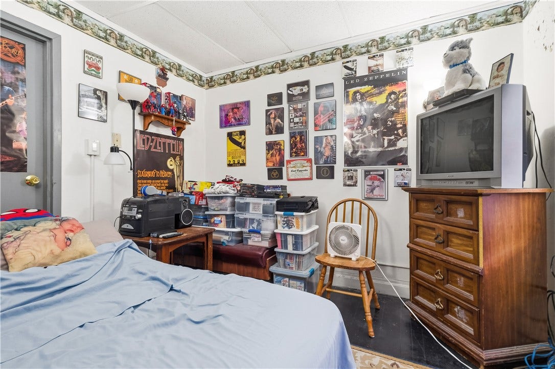325 W Jefferson St, Butler, PA 16001