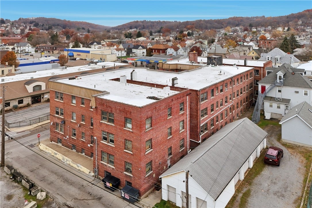 325 W Jefferson St, Butler, PA 16001