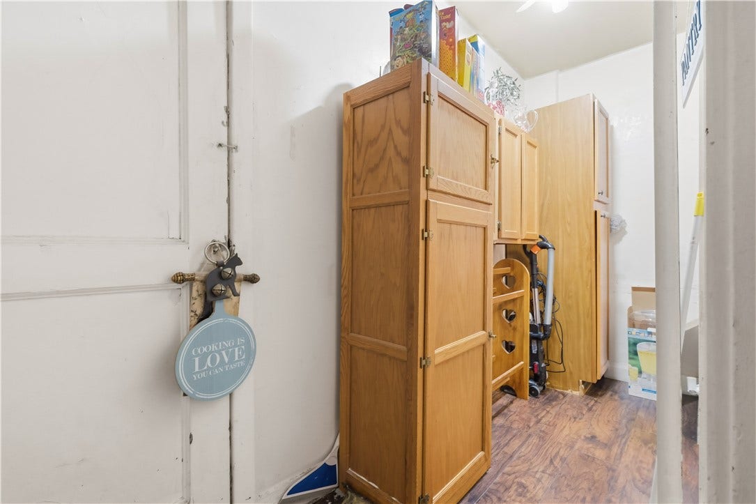 325 W Jefferson St, Butler, PA 16001