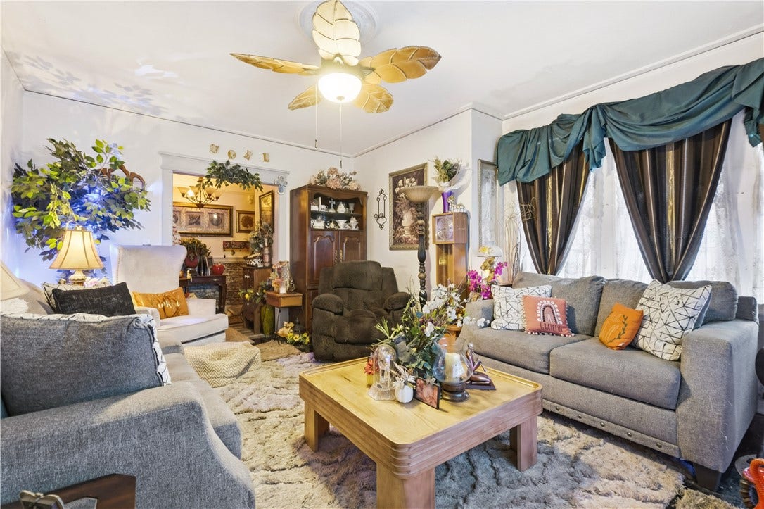 325 W Jefferson St, Butler, PA 16001