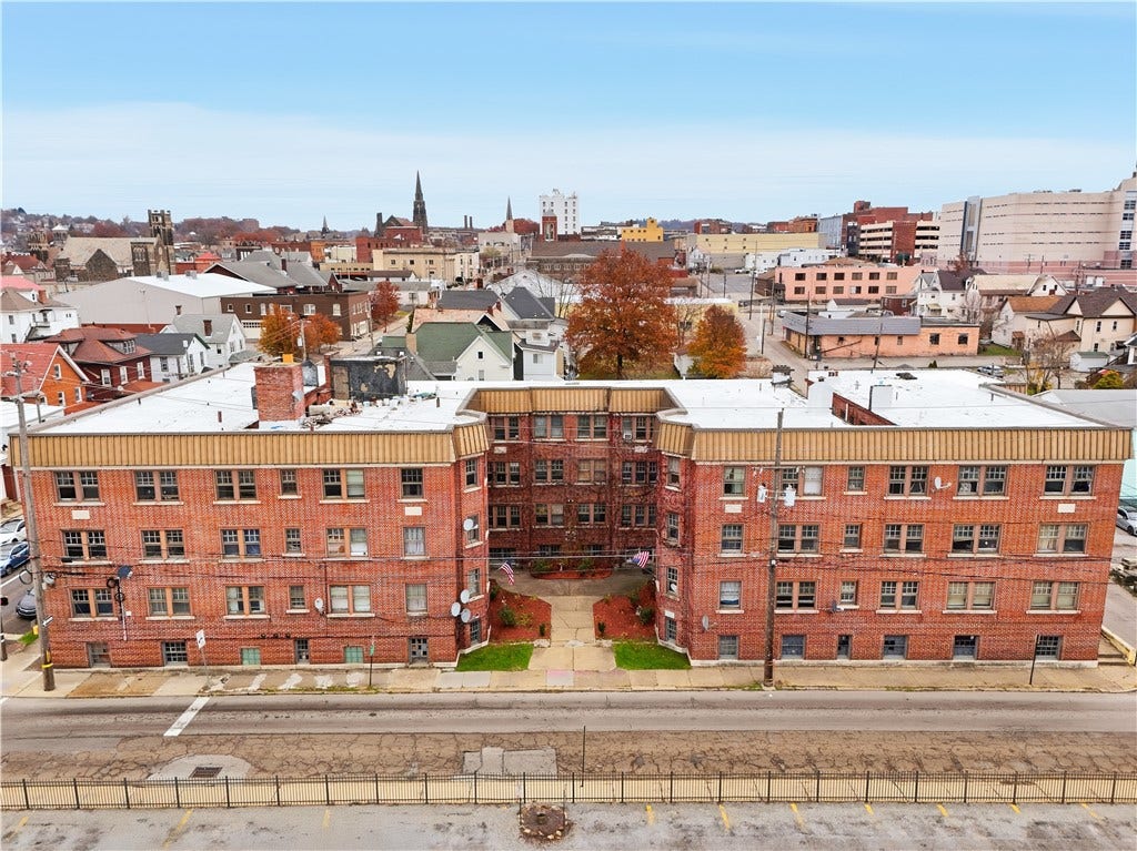 325 W Jefferson St, Butler, PA 16001