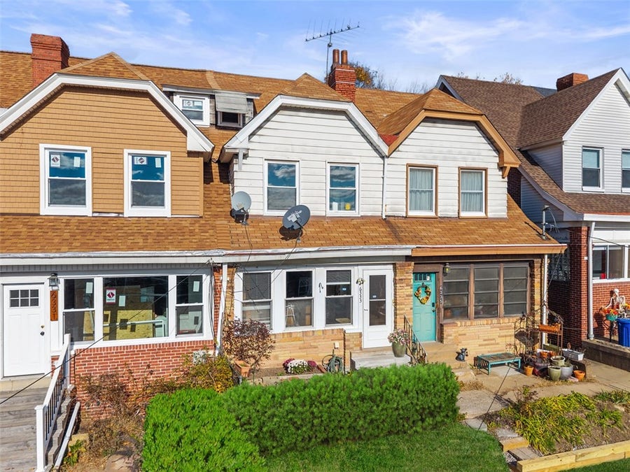 Property photo for 6333 Glenview Place, Highland Park, PA