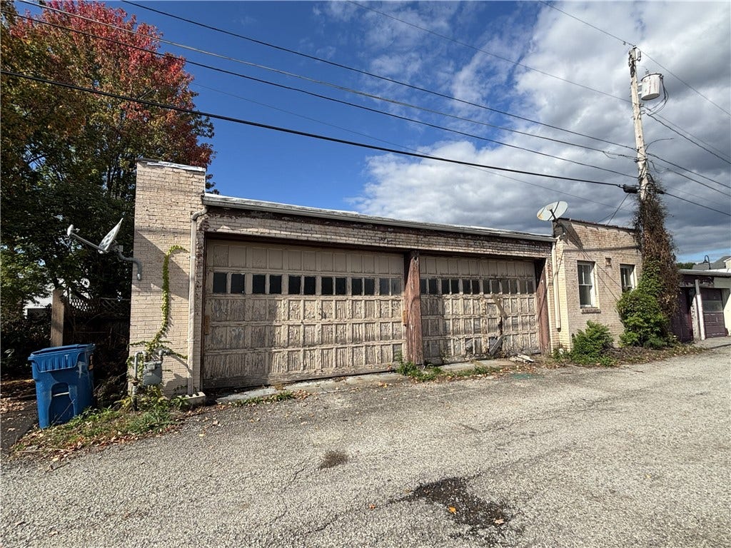 409 Depot St, Latrobe, PA 15650