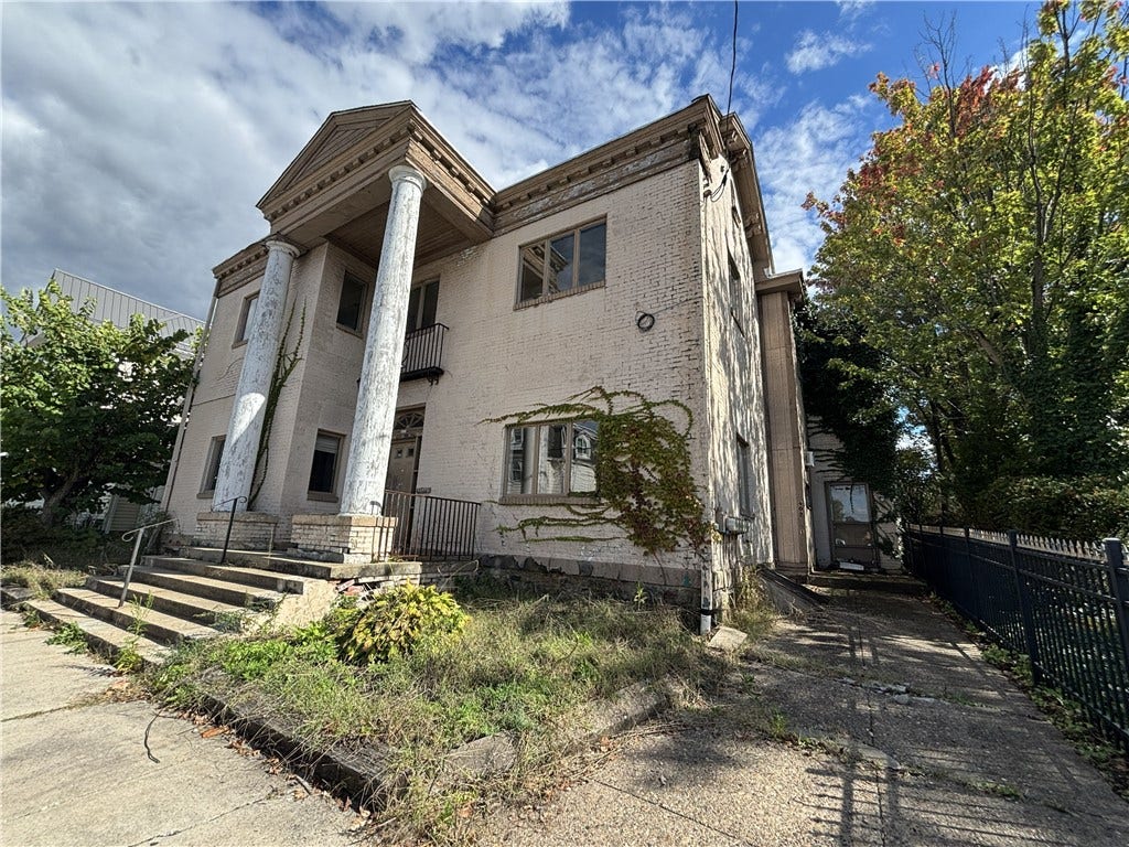 409 Depot St, Latrobe, PA 15650
