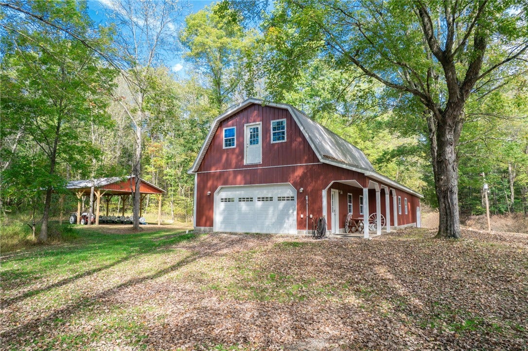 199 Anglers Rest Lane, Utica, PA 16362