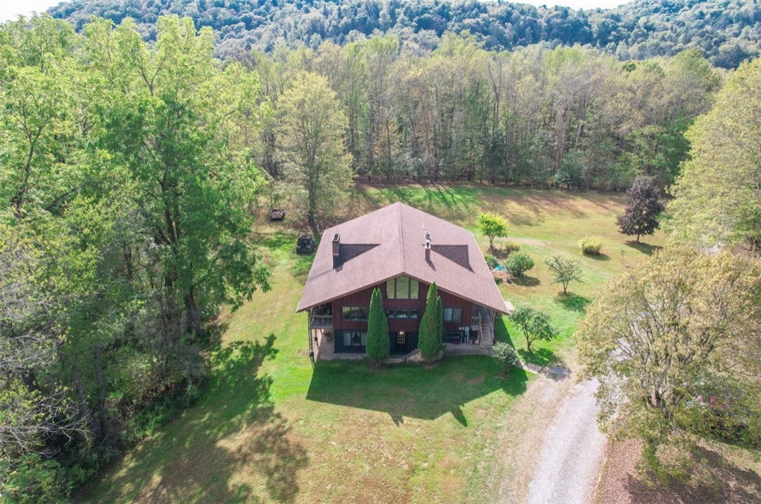 199 Anglers Rest Lane, Utica, PA 16362