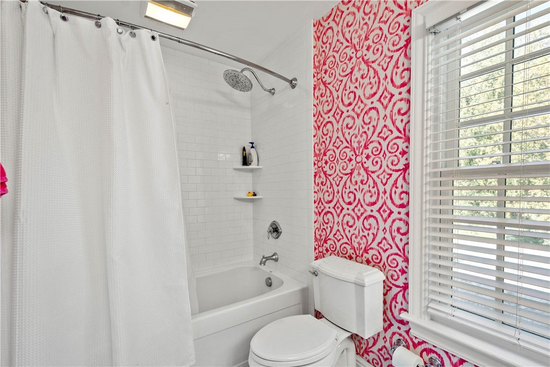 93 Pink House Lane, Sewickley, PA 15143