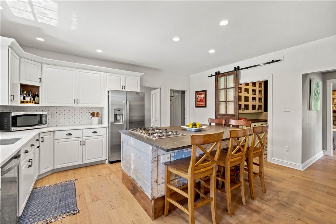 93 Pink House Lane, Sewickley, PA 15143