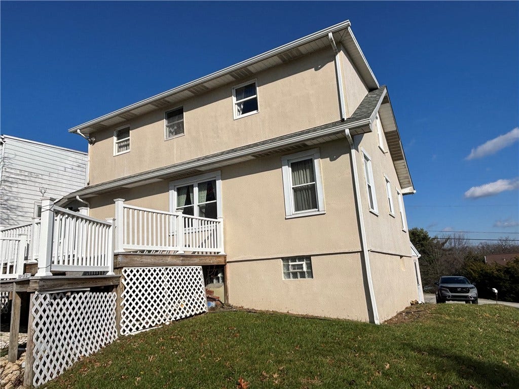 1451 Hillcrest Street, Washington, PA 15301
