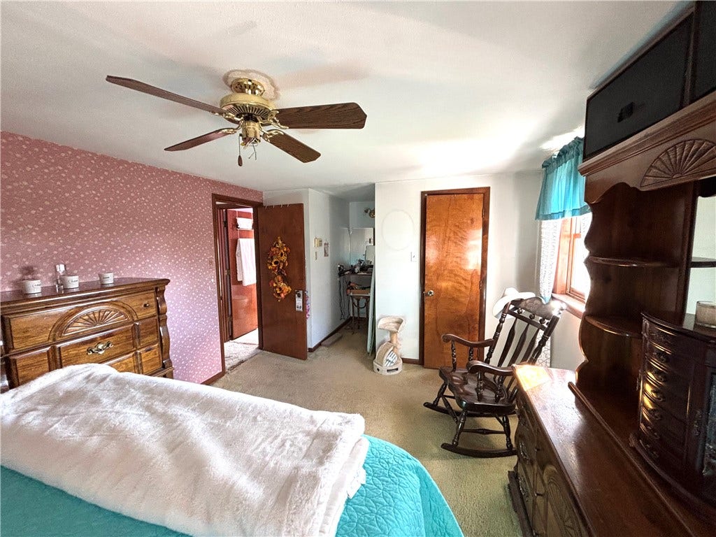 1451 Hillcrest Street, Washington, PA 15301