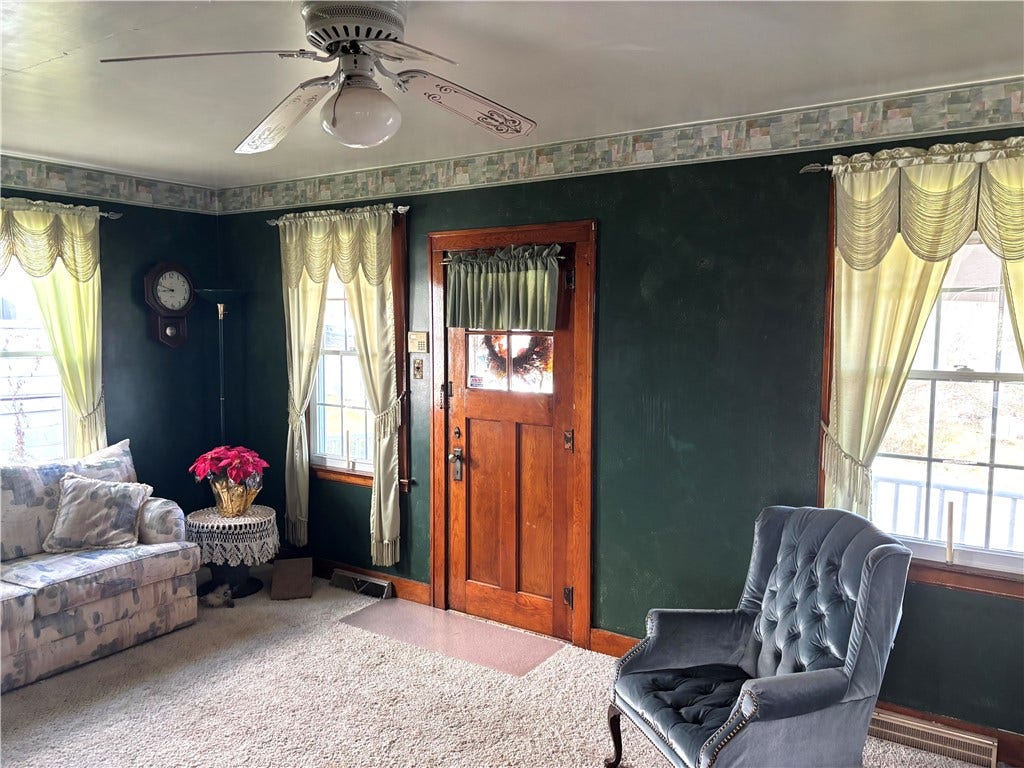 1451 Hillcrest Street, Washington, PA 15301