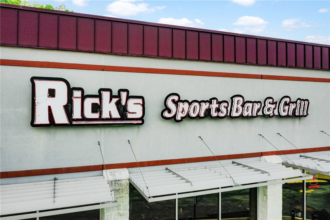 5400 William Penn Hwy, Export, PA 15632