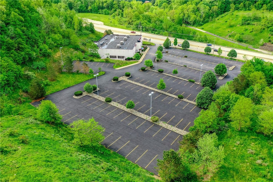 5400 William Penn Hwy, Export, PA 15632